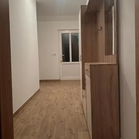 Apartment Peaceful Oasis With Sea View And Parking Spor